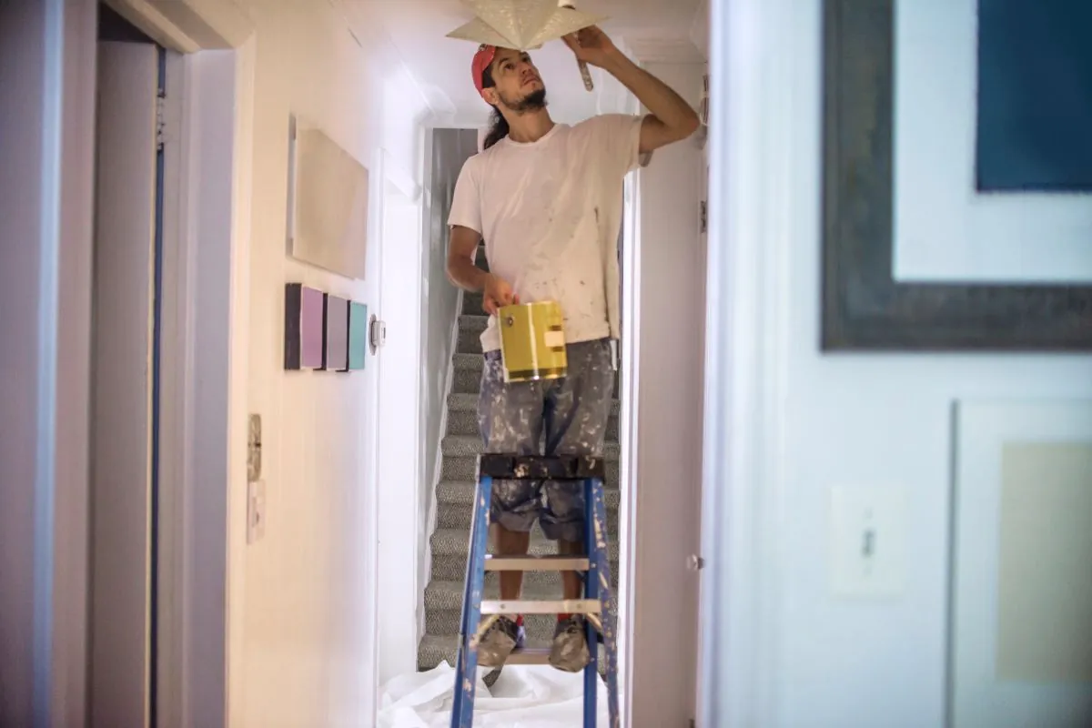 Pintar el piso y empapelar en Pamplona y comarca